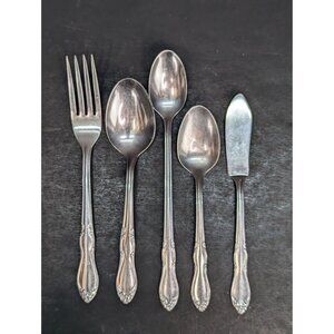 Simeon L & George H Rogers Oneida Homestead Pattern Replacement Flatware 5 Pcs